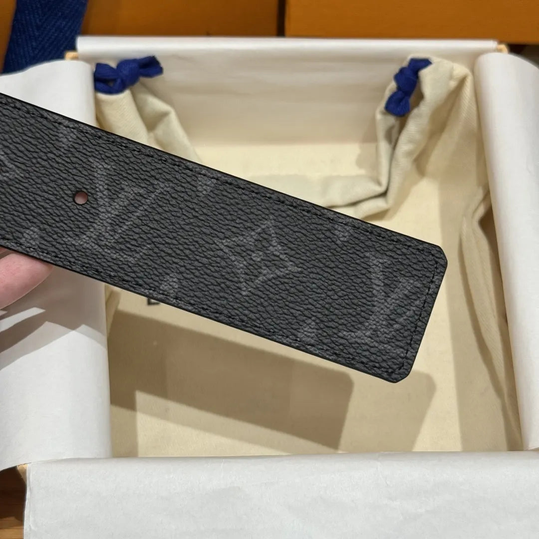 silver Louis Vuitton Matte Black Embossed Belt - Hình 7