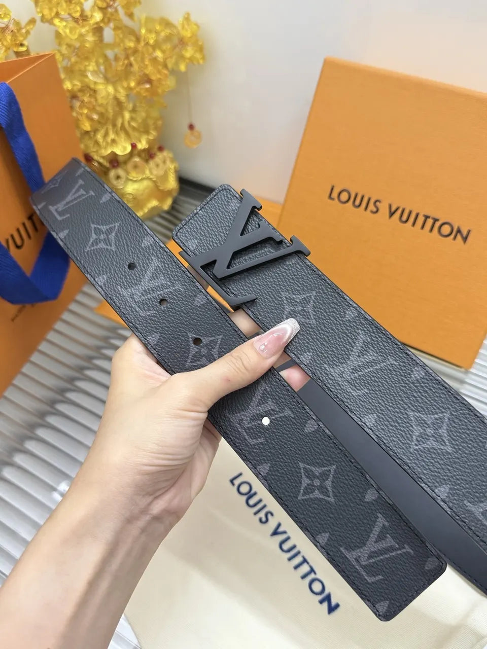 matte Louis Vuitton Black Monogram Shadow Belt