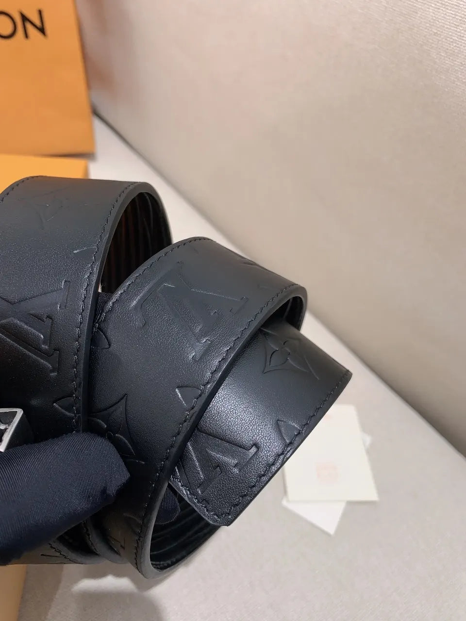 Louis Vuitton Sparkle Belt - Hình 5