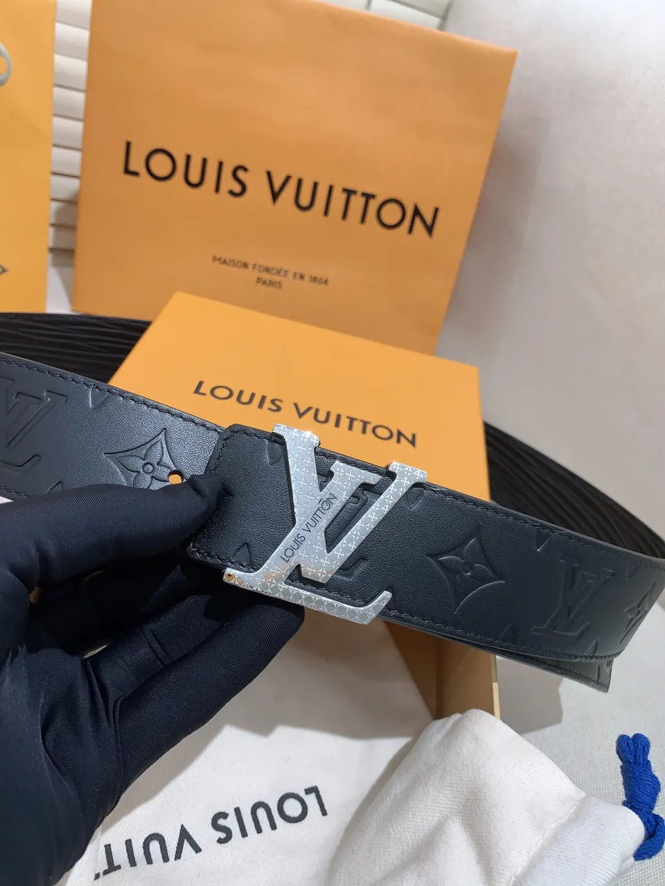 Louis Vuitton Sparkle Belt - Hình 6