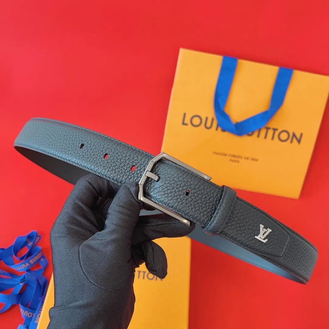 Louis Vuitton Pebbled Leather Belt - Hình 3