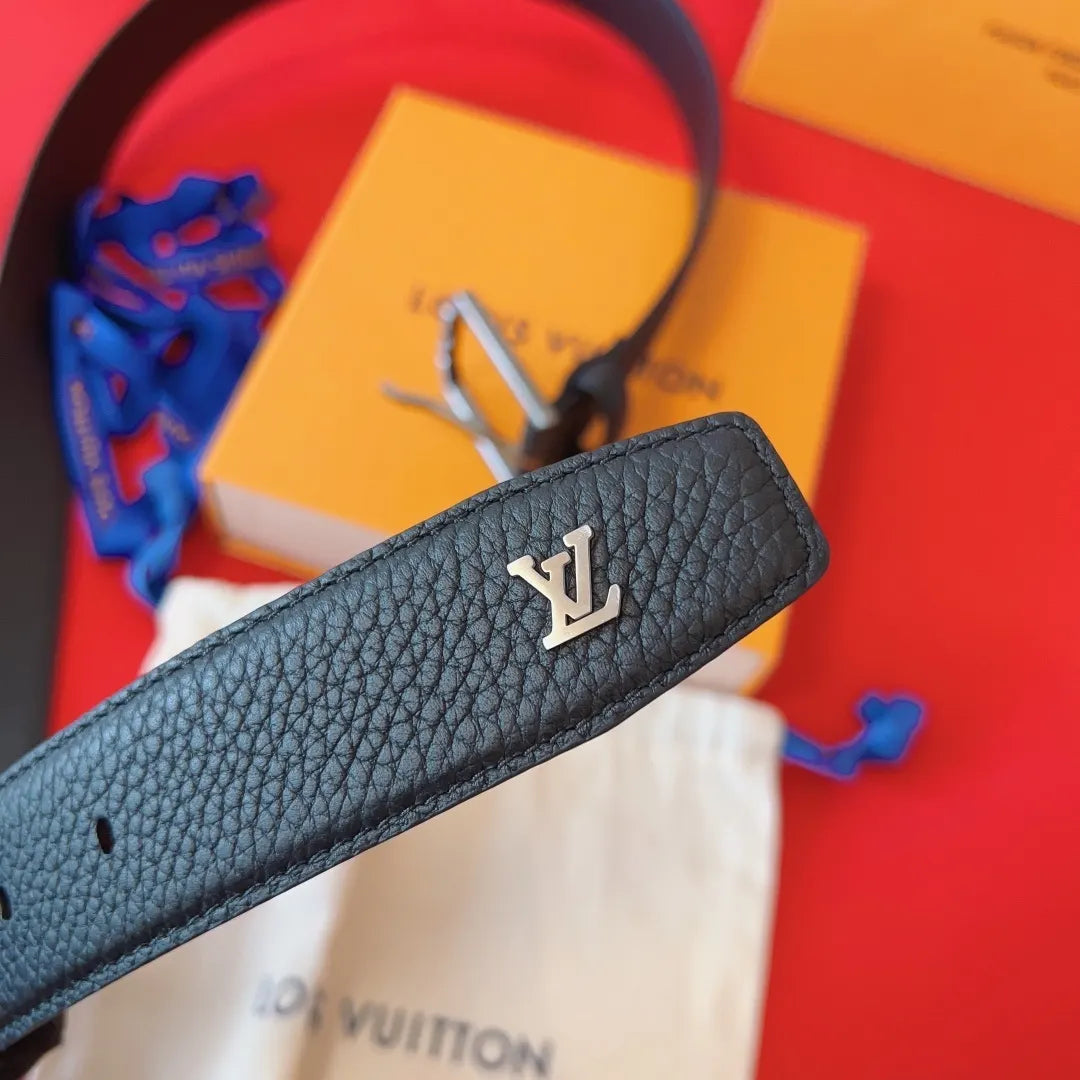 Louis Vuitton Pebbled Leather Belt - Hình 7