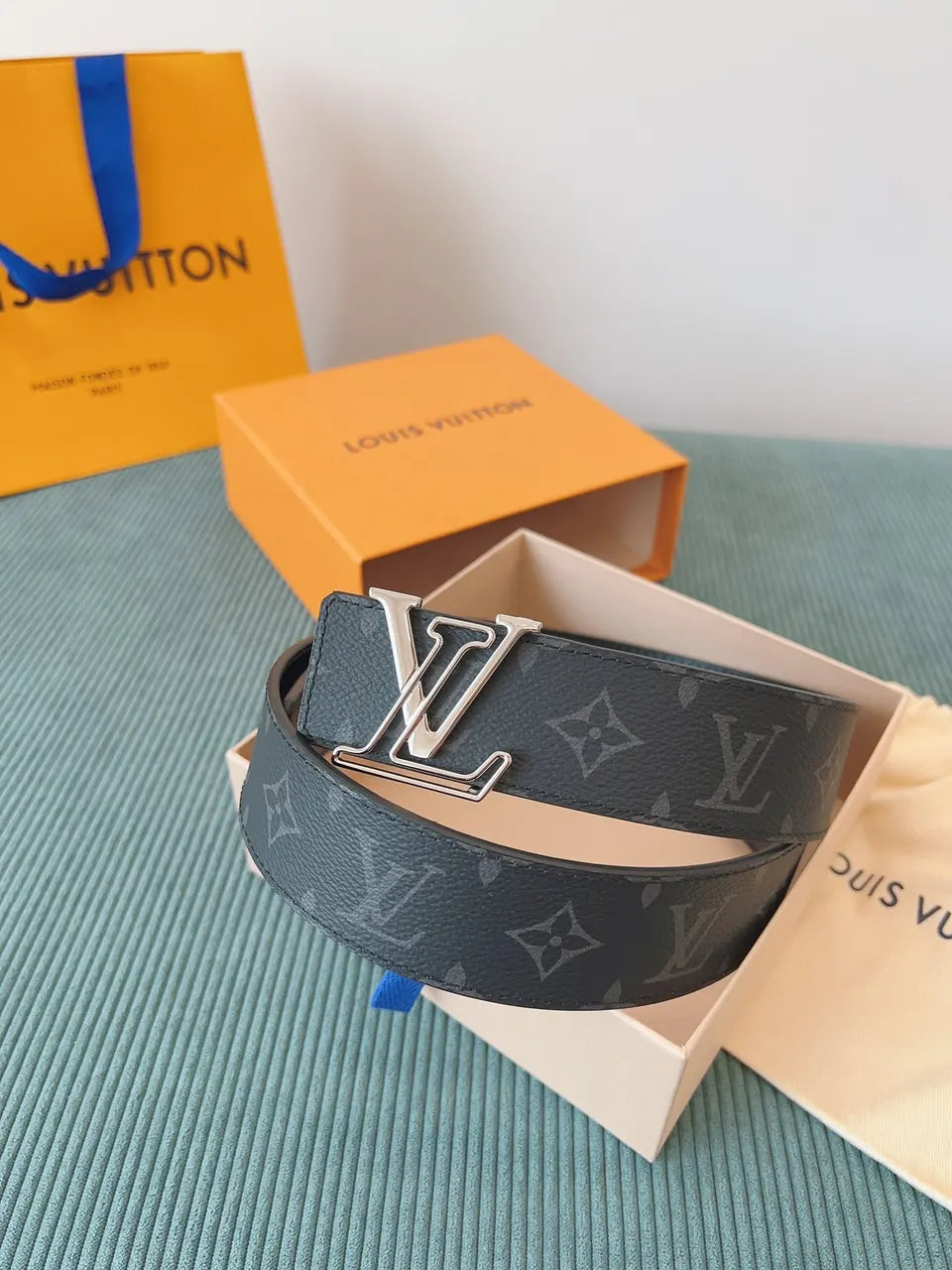 Louis Vuitton Shadow Gray Belt - Hình 6