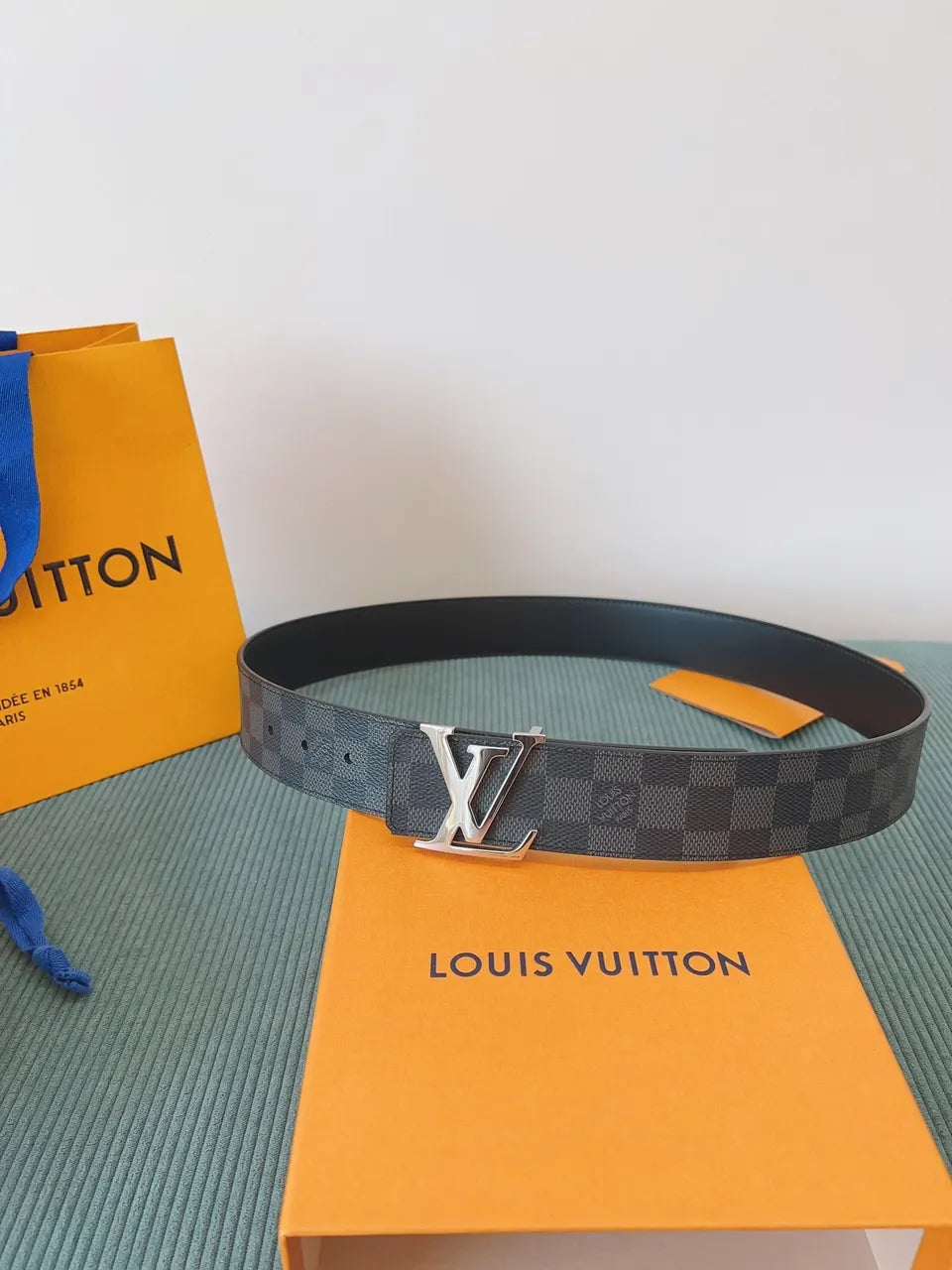 Damier Check Belt Silver LV