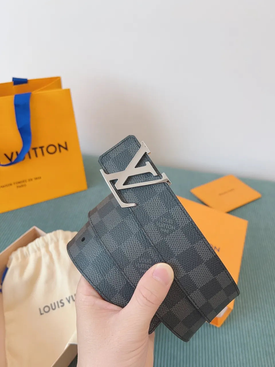 Damier Check Belt Silver LV - Hình 3