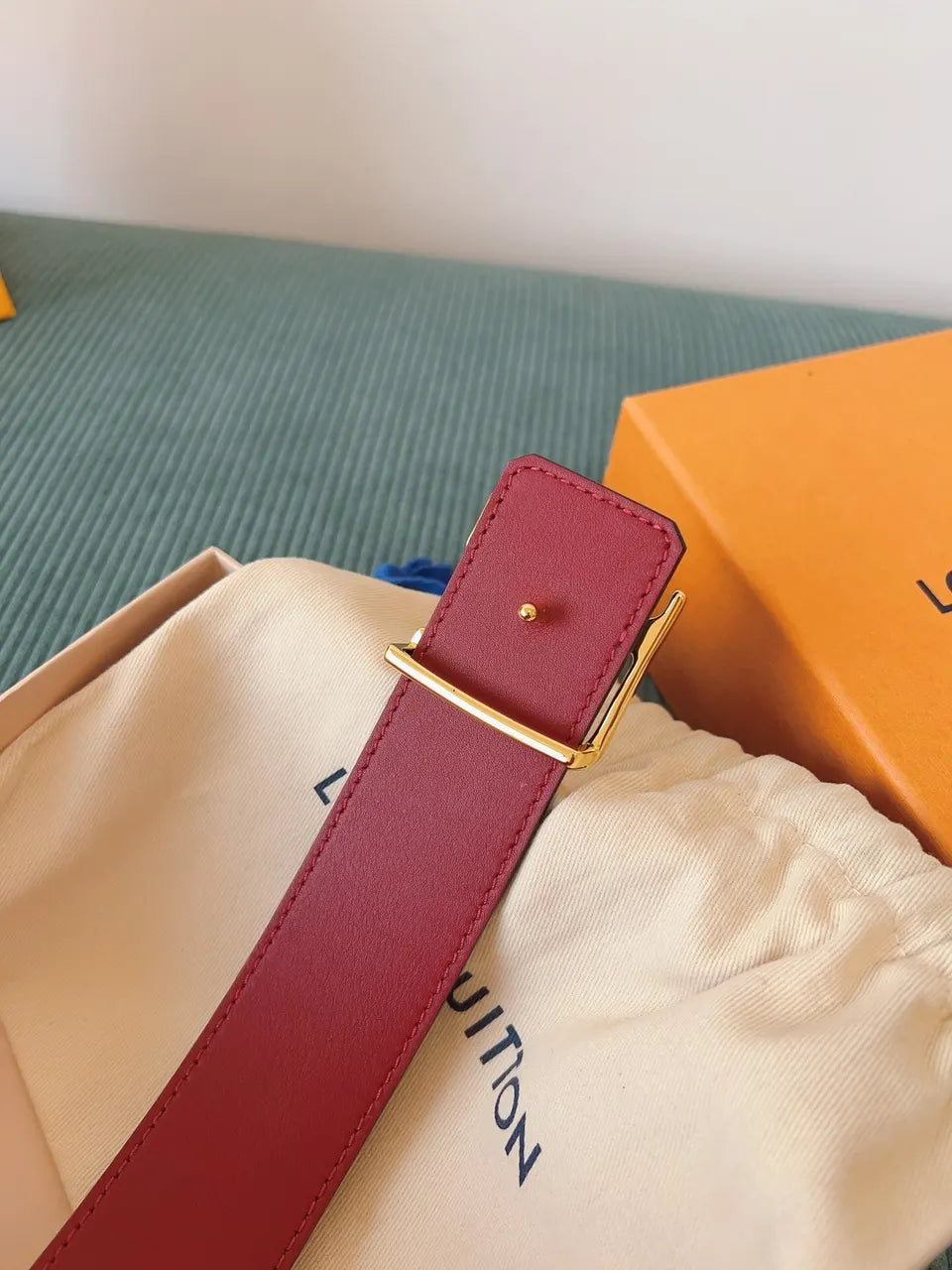 Louis Vuitton Red Reversible Belt - Hình 6
