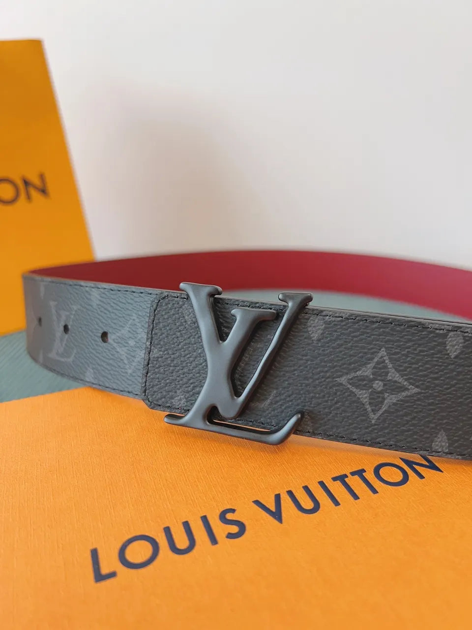 LV Monogram Shadow Dark Grey Belt - Hình 2