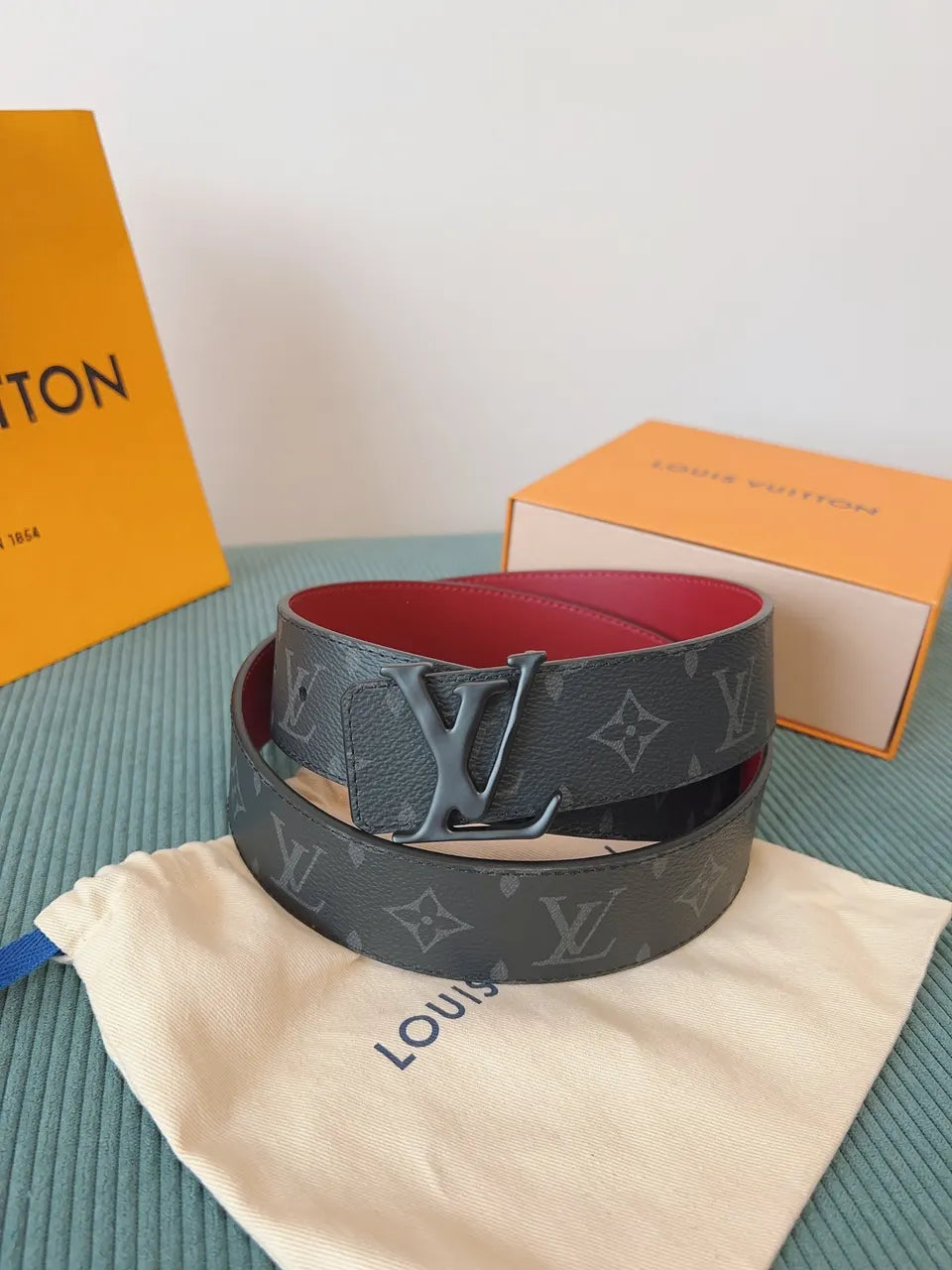 LV Monogram Shadow Dark Grey Belt - Hình 4