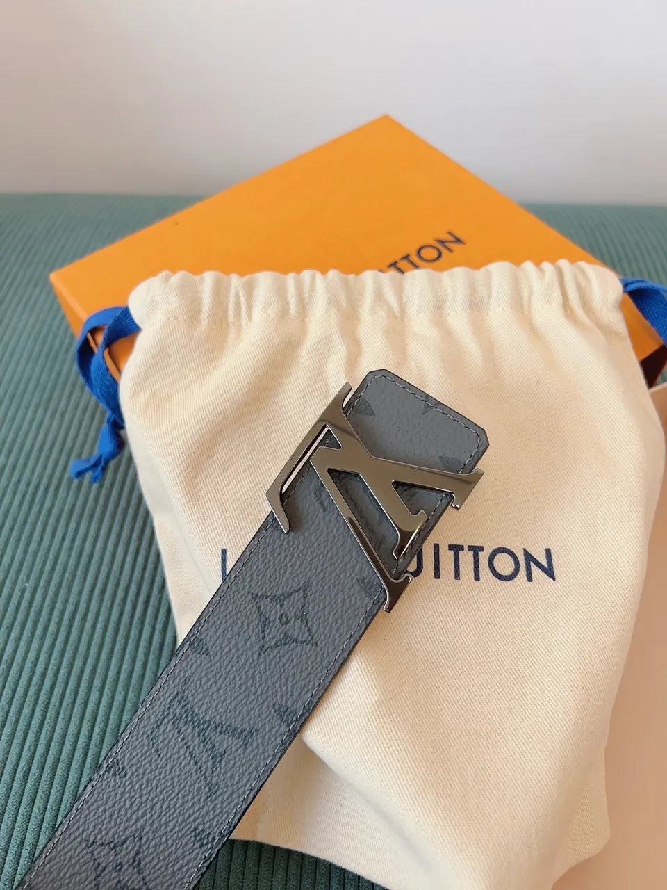 silver Louis Vuitton Grey Monogram Belt - Hình 5