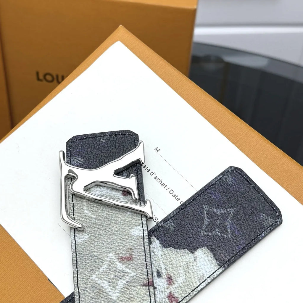 silver Louis Vuitton Watercolor Monogram Belt - Hình 3