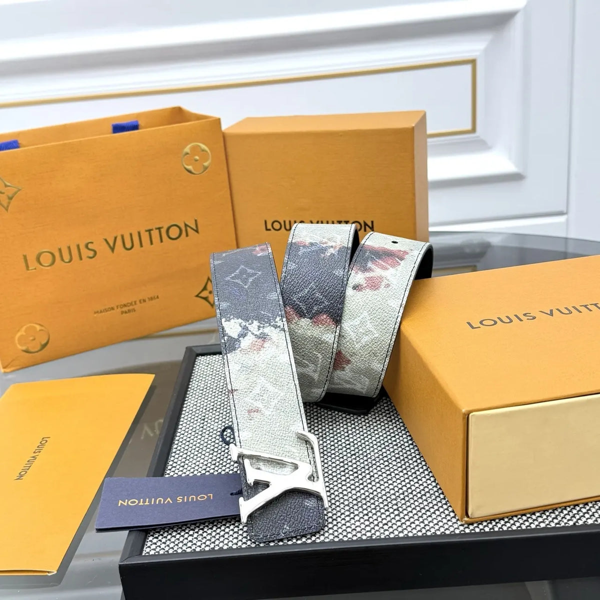 silver Louis Vuitton Watercolor Monogram Belt - Hình 5