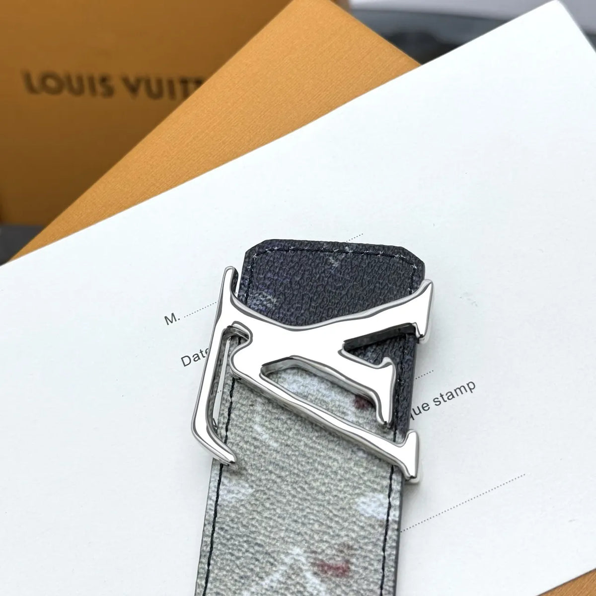 silver Louis Vuitton Watercolor Monogram Belt - Hình 7