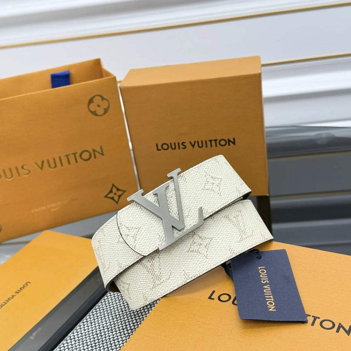 Louis Vuitton Off-White Monogram Belt - Hình 5