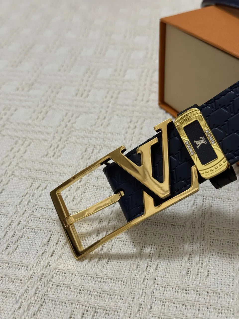 Louis Vuitton Black Hexagon Belt - Hình 7