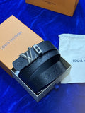 Louis Vuitton LV Initiales Belt black