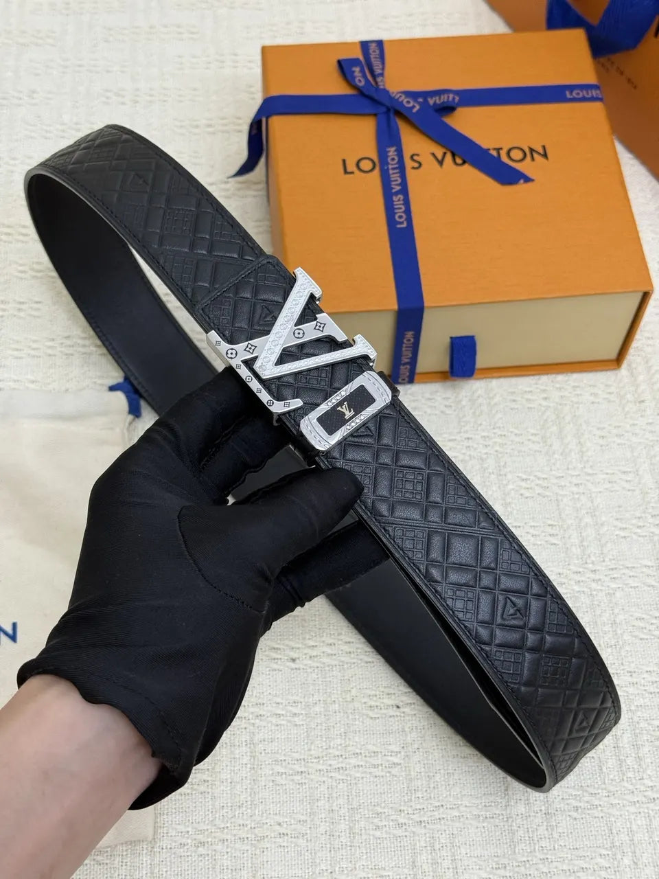 Louis Vuitton Quilted Leather Belt - Hình 2