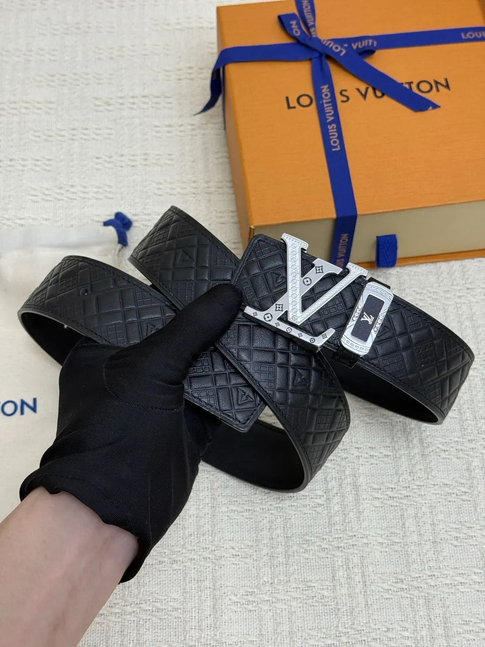 Louis Vuitton Quilted Leather Belt - Hình 4