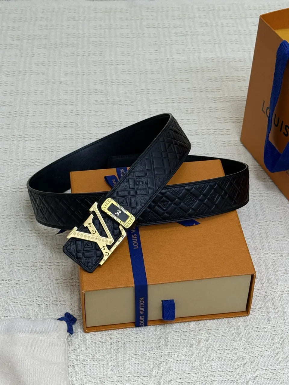 Louis Vuitton Quilted Leather Belt - Hình 8