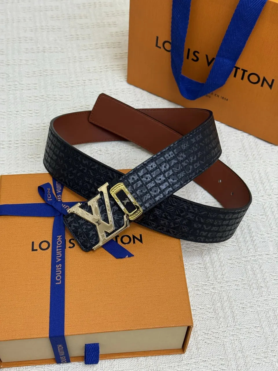 Louis Vuitton Embossed Belt black silver - Hình 5