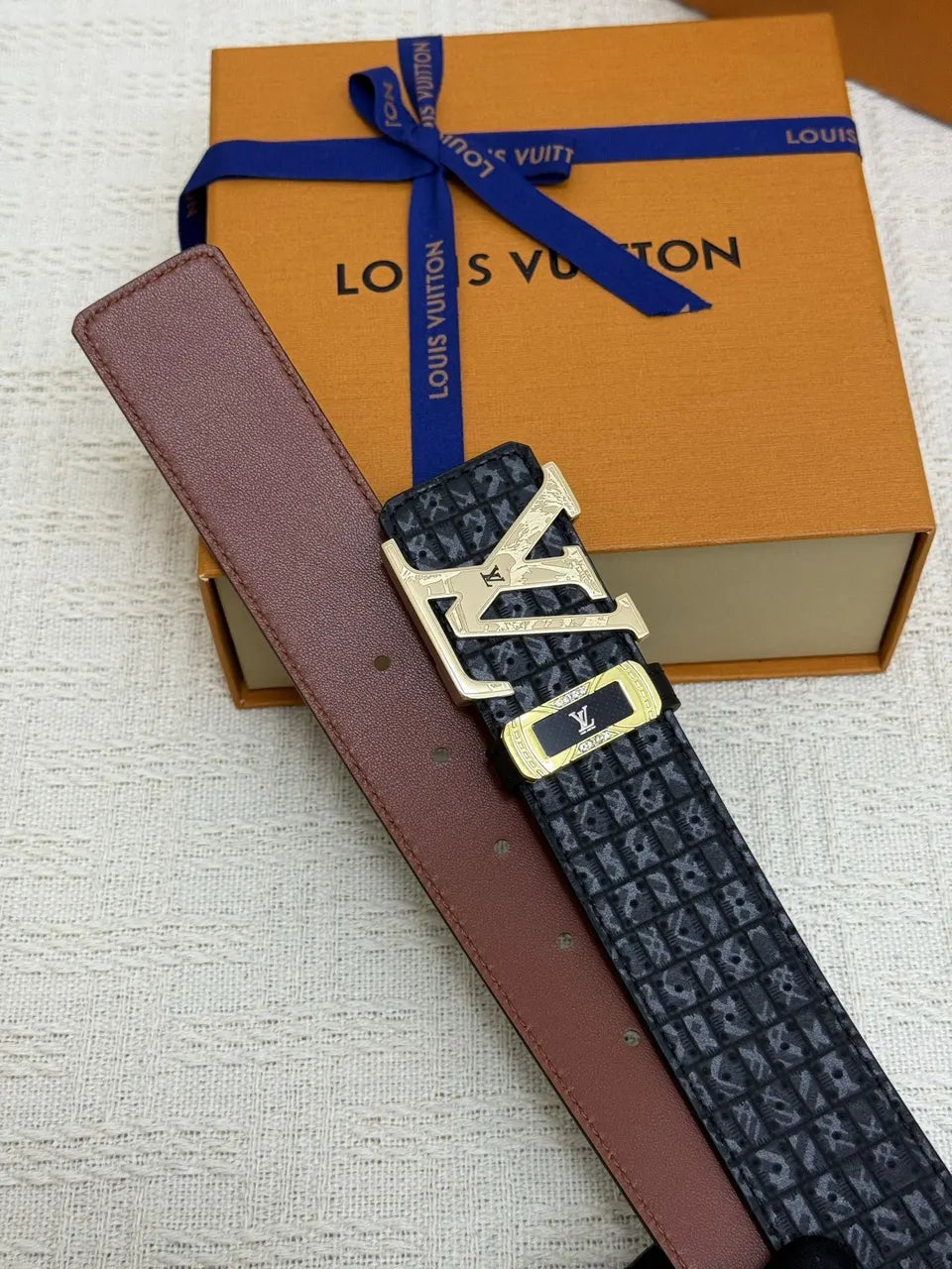 Louis Vuitton Embossed Belt black silver - Hình 8