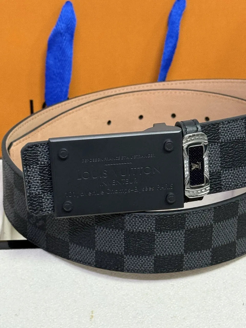 Louis Vuitton Crystal Buckle Belt - Hình 2