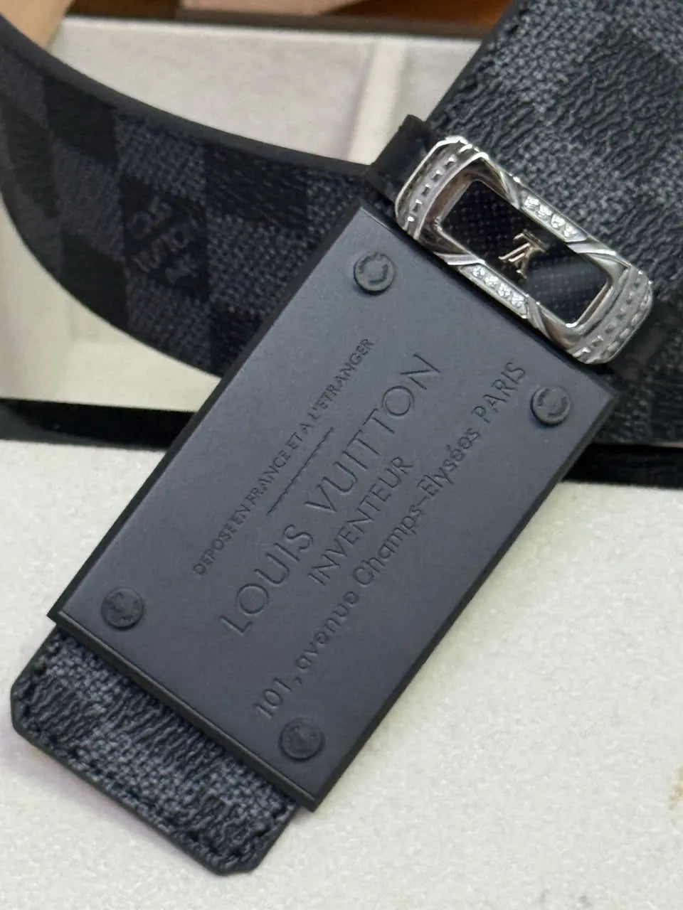 Louis Vuitton Crystal Buckle Belt - Hình 8