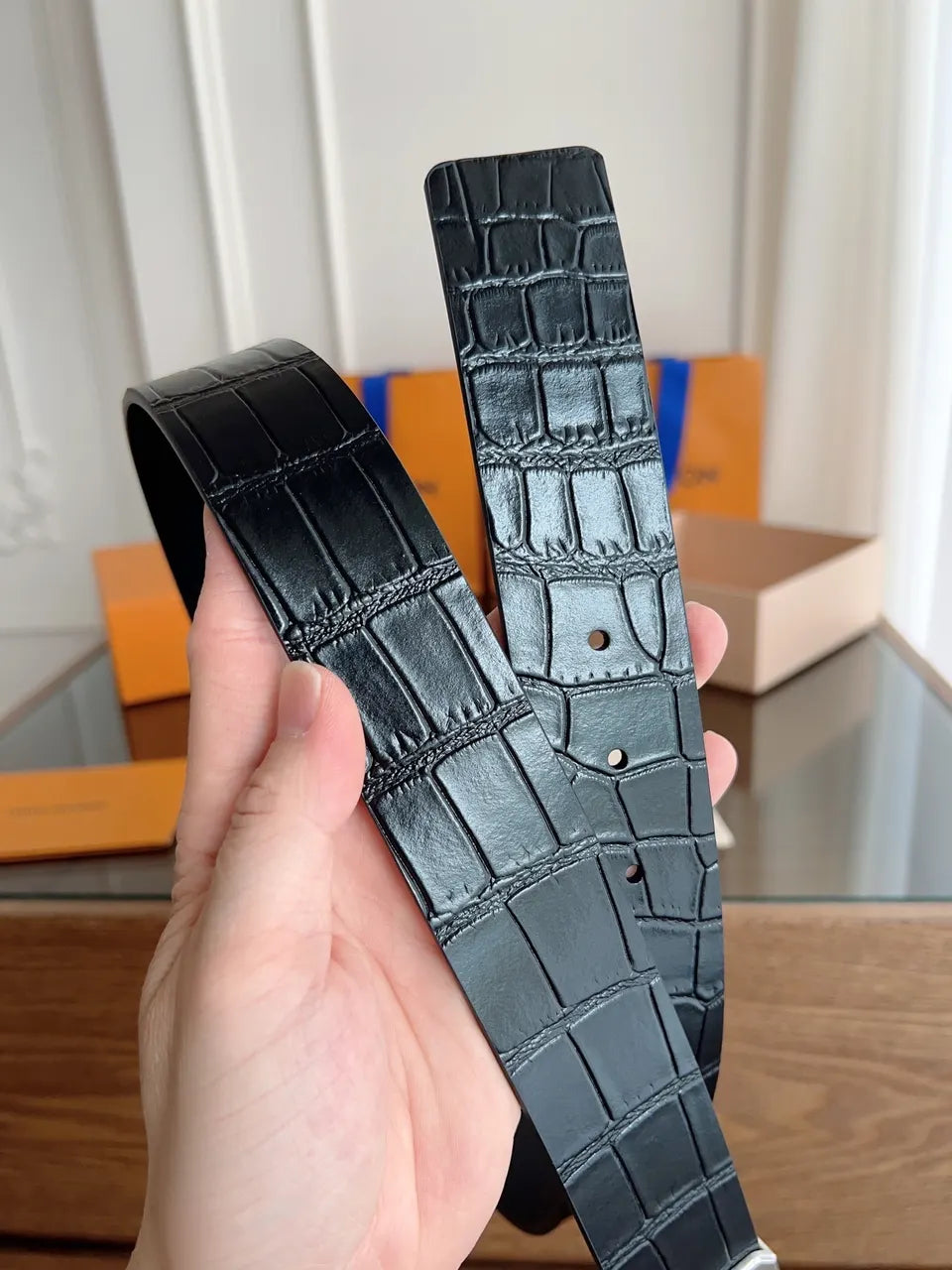Louis Vuitton Black Alligator Belt - Hình 8