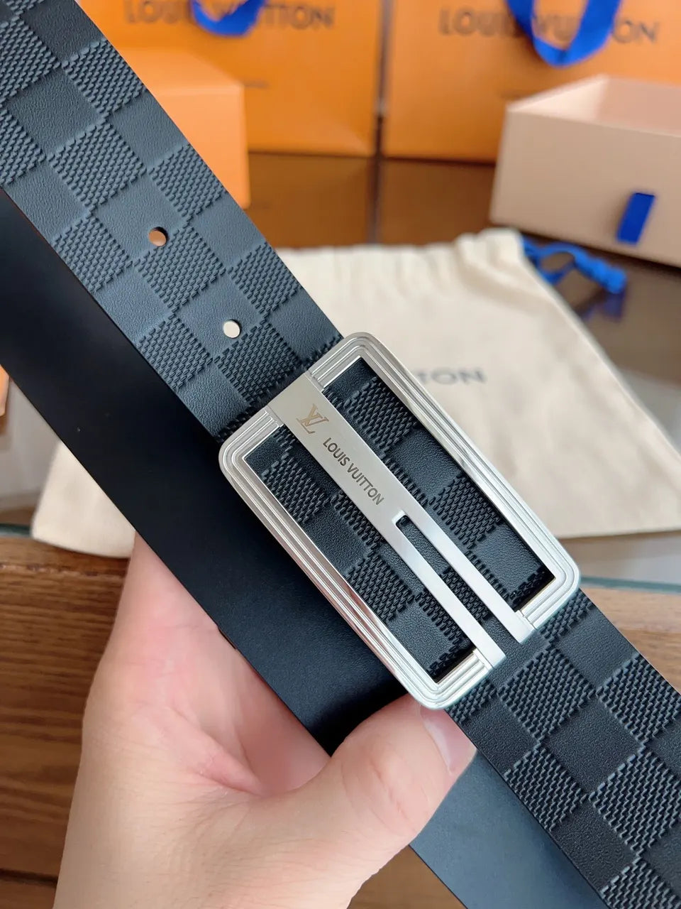 Louis Vuitton Damier Infini Belt black - Hình 3