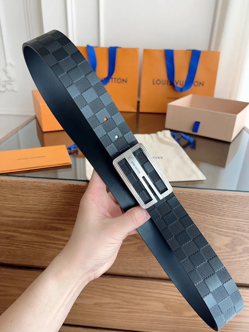 Louis Vuitton Damier Infini Belt black - Hình 4