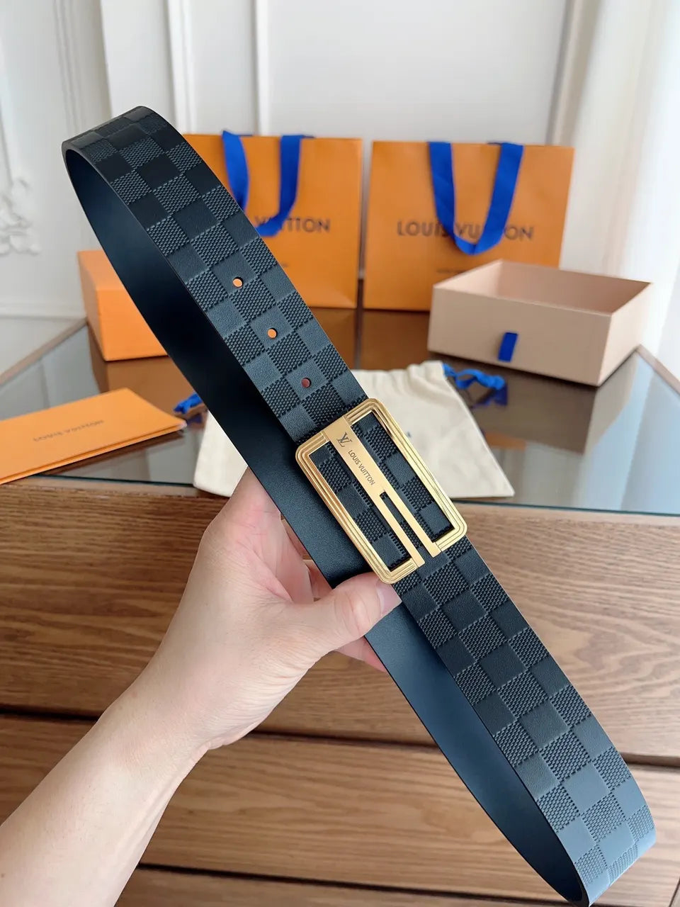 gold Louis Vuitton Damier Infini Black Belt - Hình 5