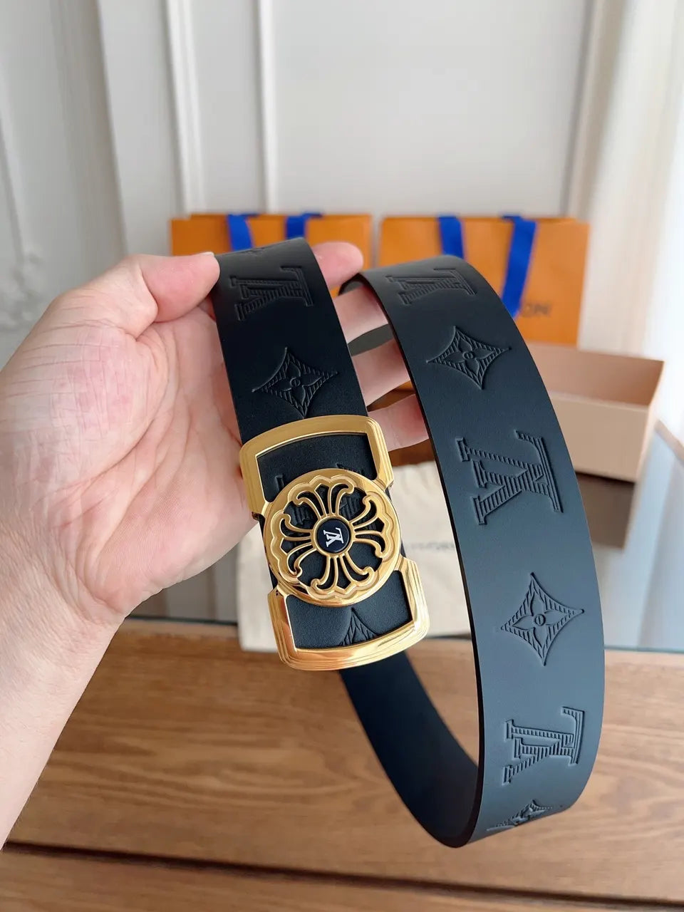 Black Embossed Flower Belt - Hình 6