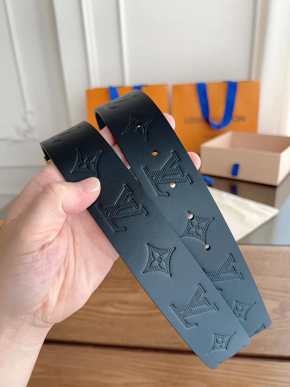 Black Embossed Flower Belt - Hình 8