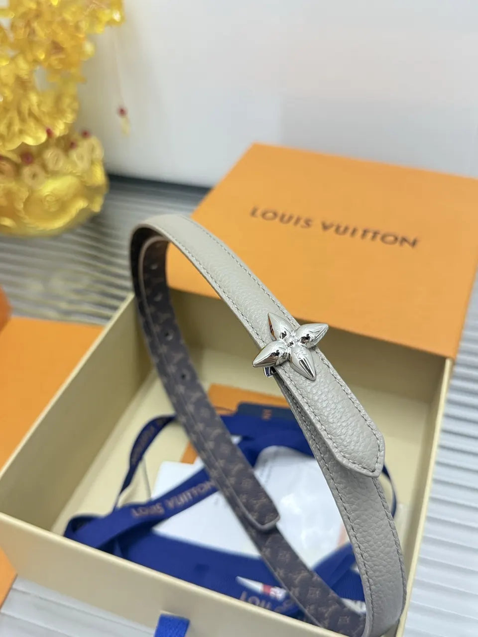 Louis Vuitton Mini Flowergram Taupe Belt - Hình 2