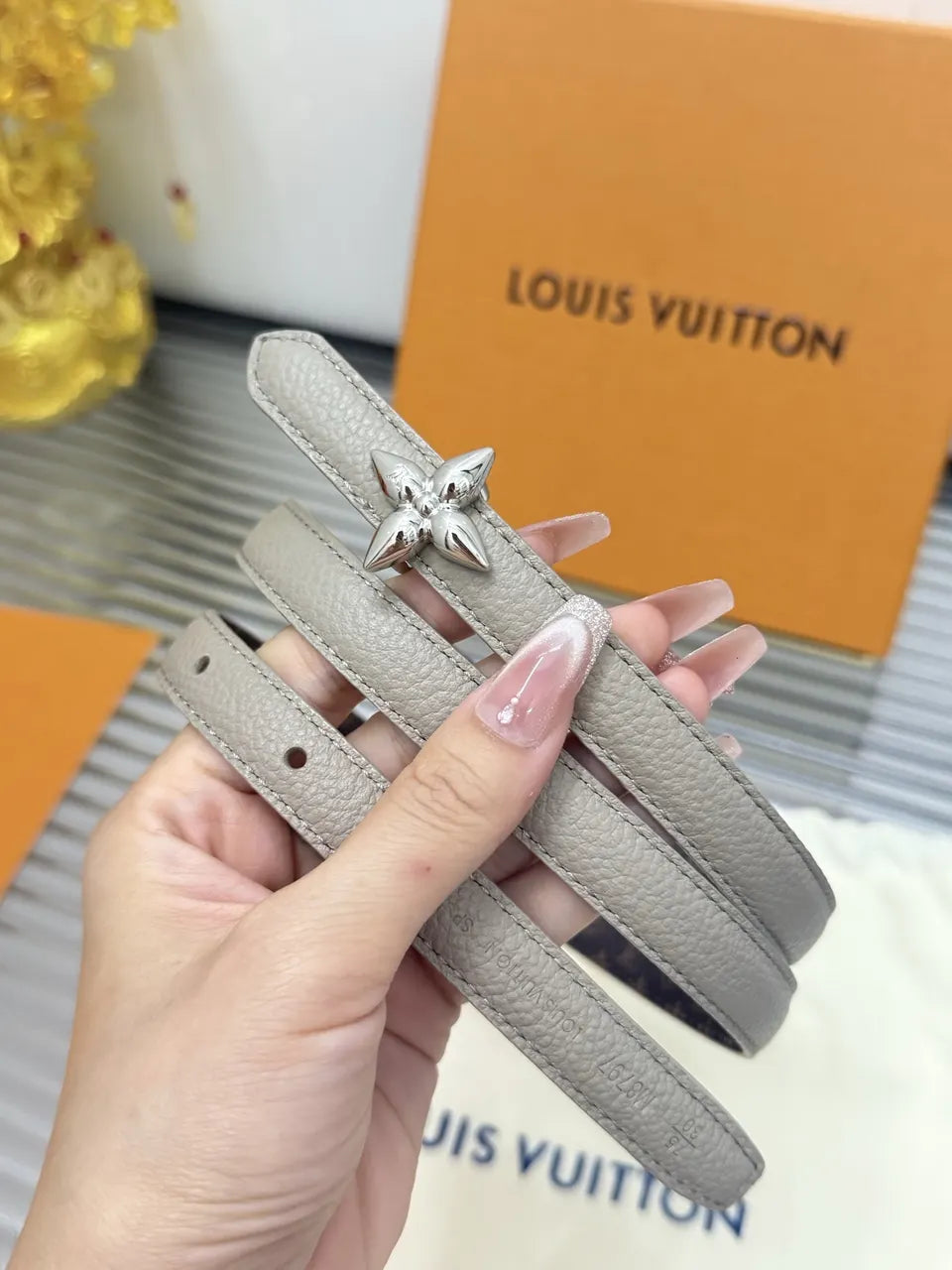 Louis Vuitton Mini Flowergram Taupe Belt - Hình 5
