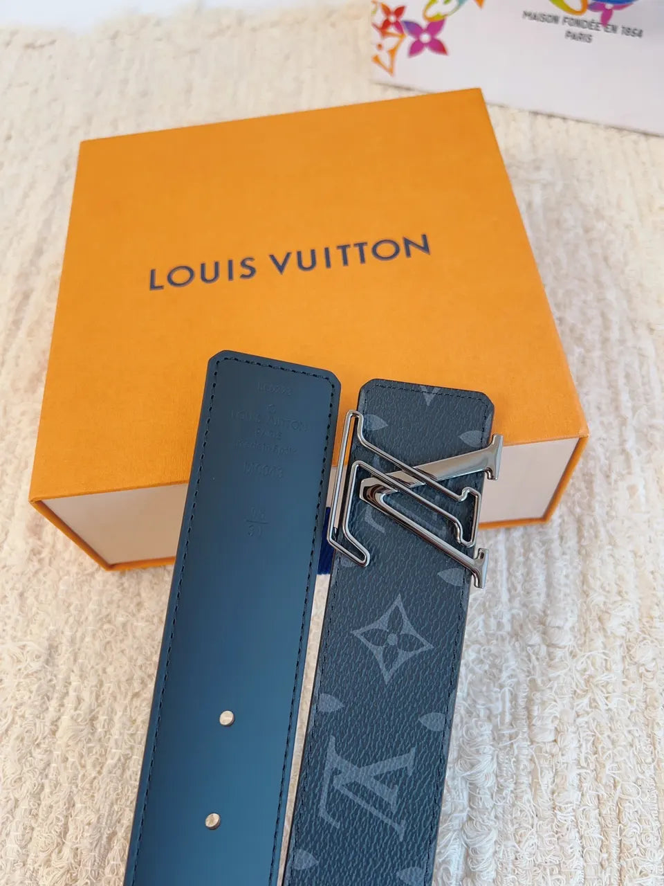 Louis Vuitton Grey Monogram Shadow Belt - Hình 2