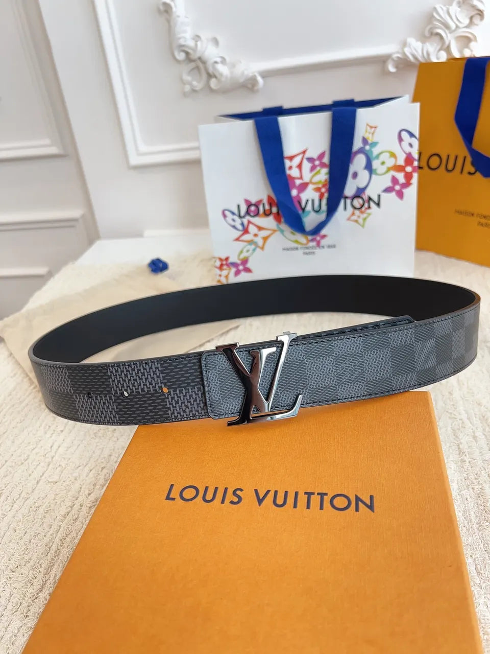 Louis Vuitton Damier Infini Belt silver lv - Hình 2