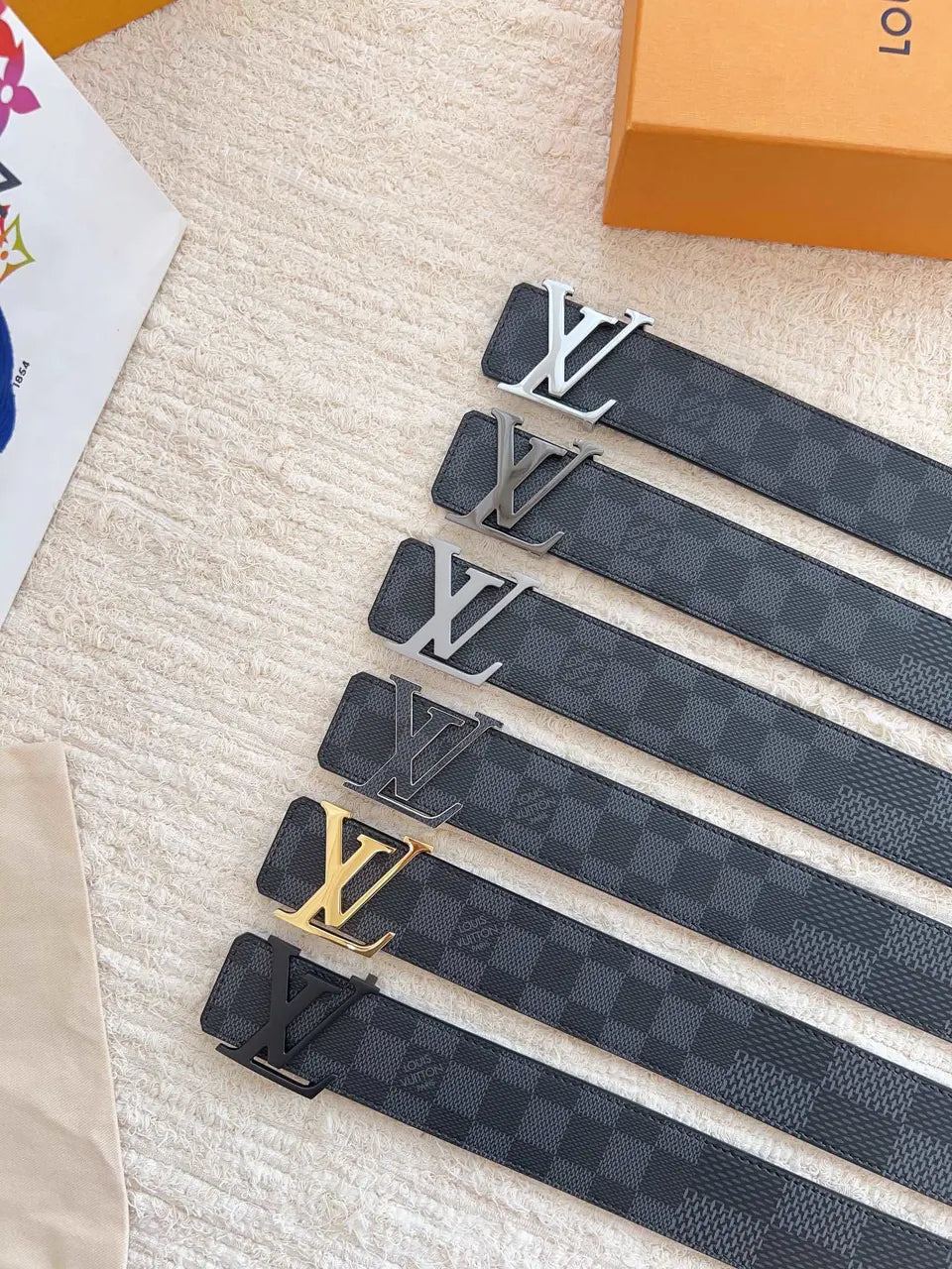 Louis Vuitton Damier Infini Belt matte - Hình 8
