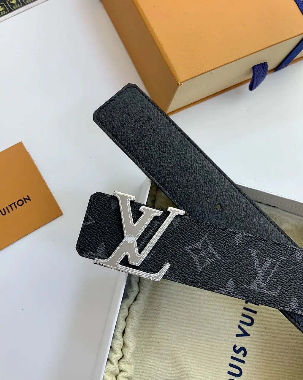 LV Grey Monogram V Buckle Belt - Hình 2