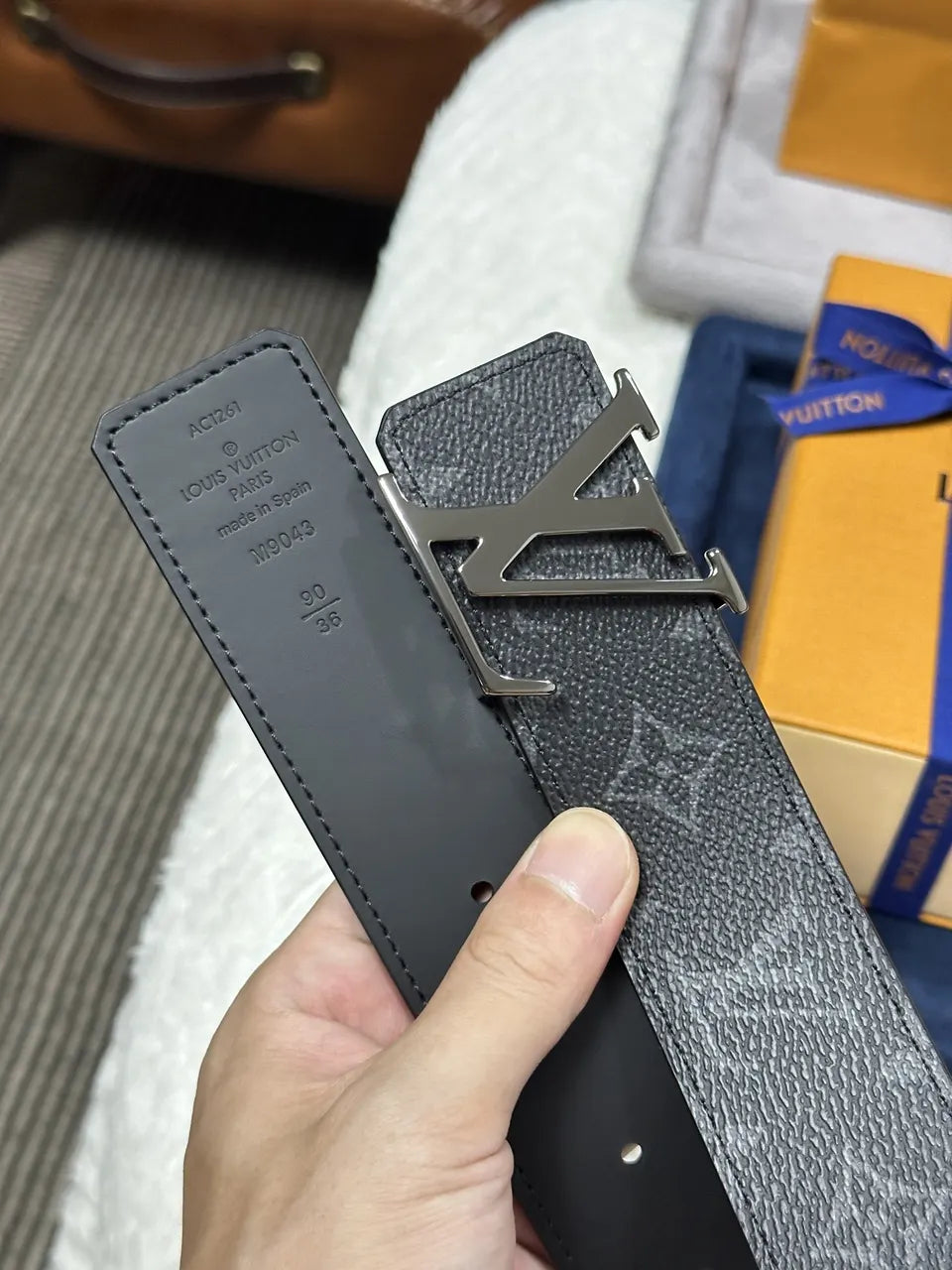 LV Black Monogram Initiales Belt - Hình 3