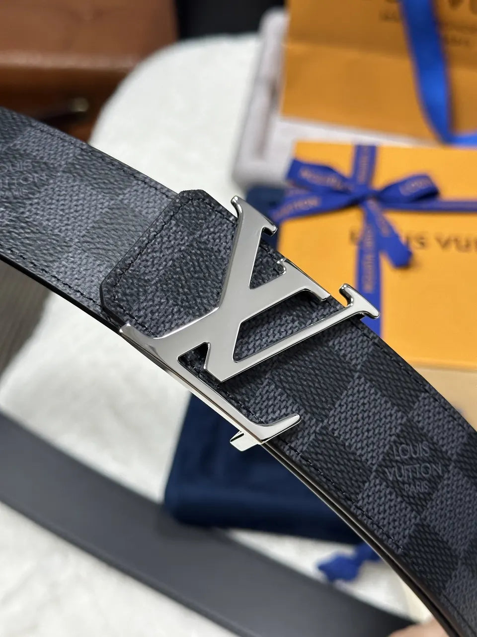 LV Damier Infini Leather Belt - Hình 4