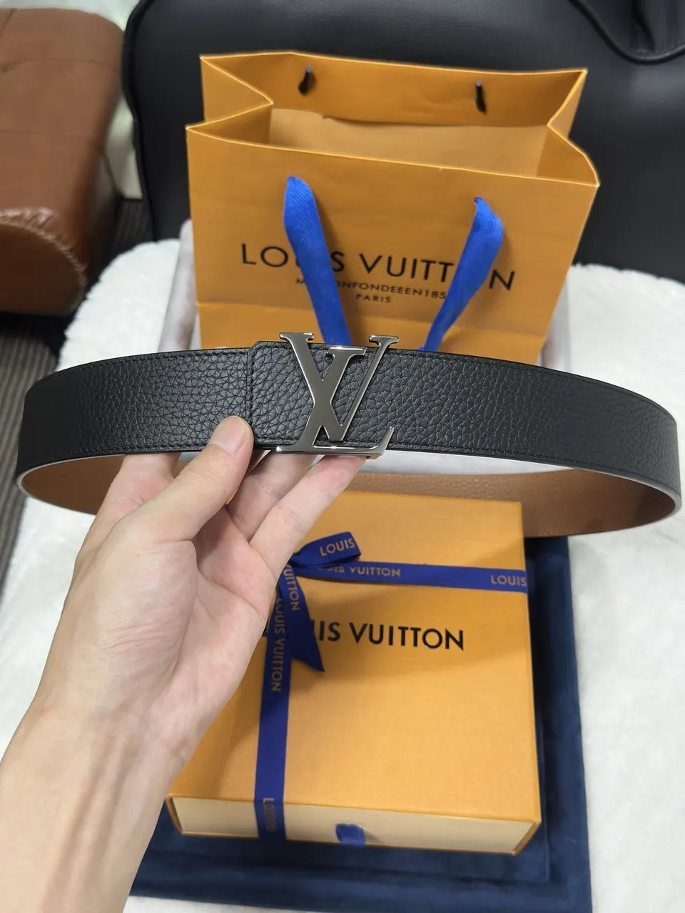 Louis Vuitton Black Taurillon Leather Belt silver - Hình 5