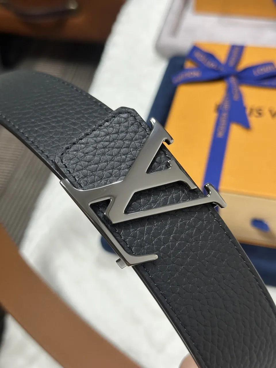 Louis Vuitton Black Taurillon Leather Belt silver - Hình 7