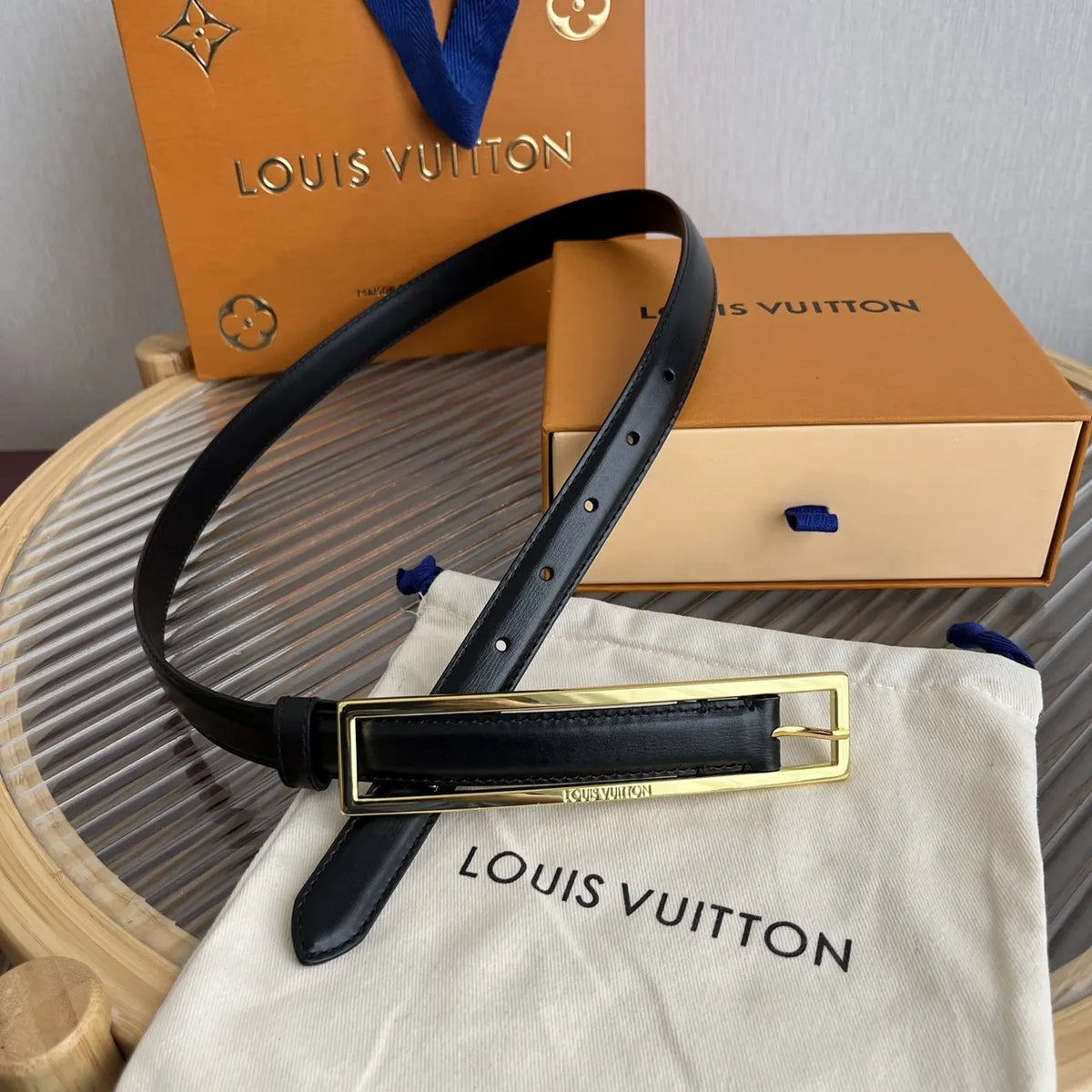 Louis Vuitton Black Skinny Leather Belt