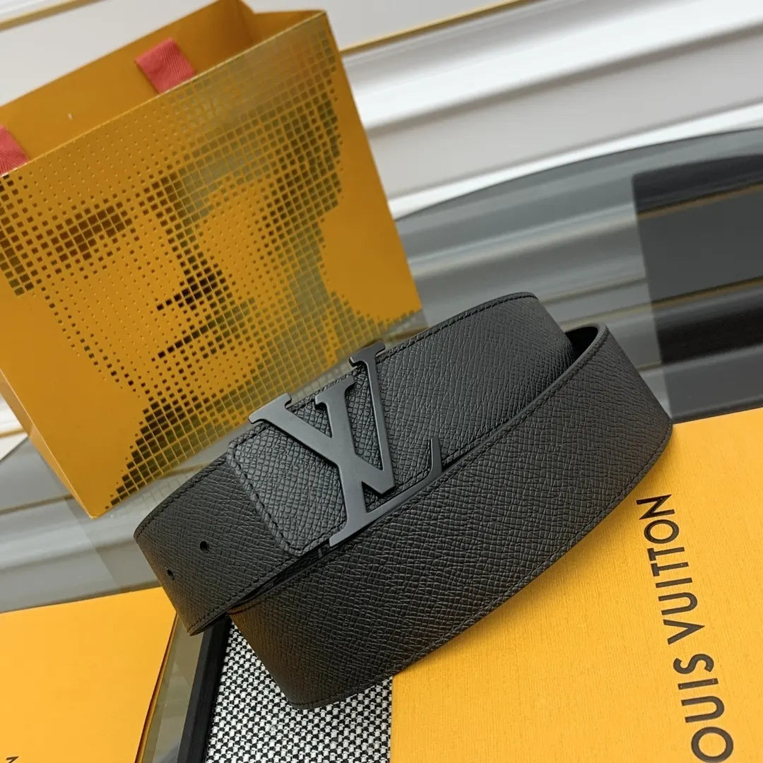 Louis Vuitton Black Monogram Matte Buckle Belt - Hình 3