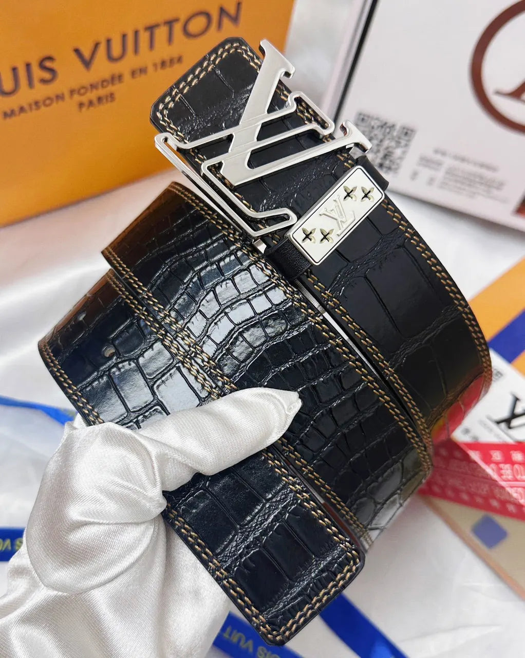 black Louis Vuitton Alligator Belt - Hình 2