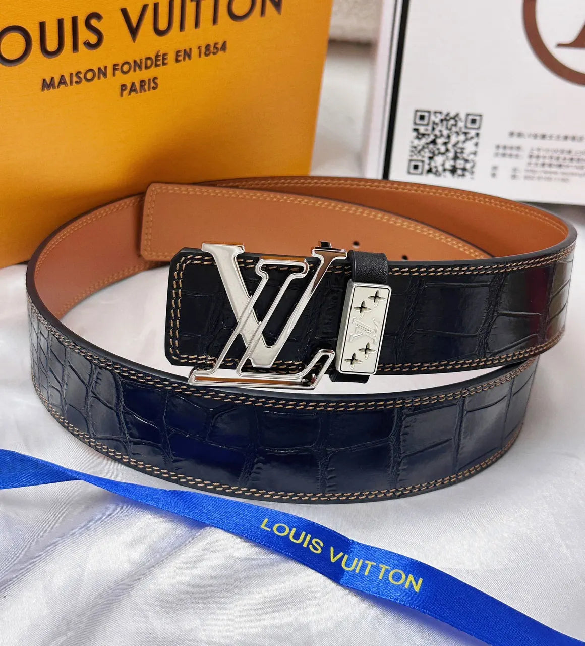 black Louis Vuitton Alligator Belt - Hình 5