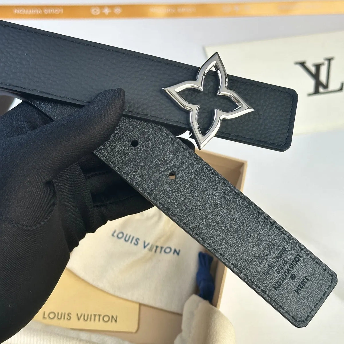 LV Black Leather Flower Belt - Hình 5