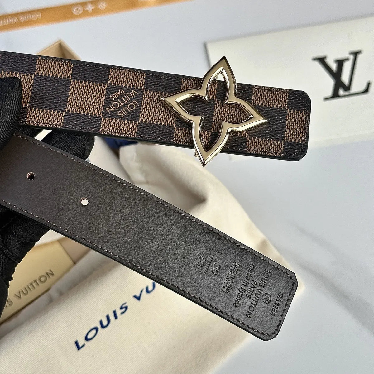 Louis Vuitton Damier Azur Belt gold - Hình 5