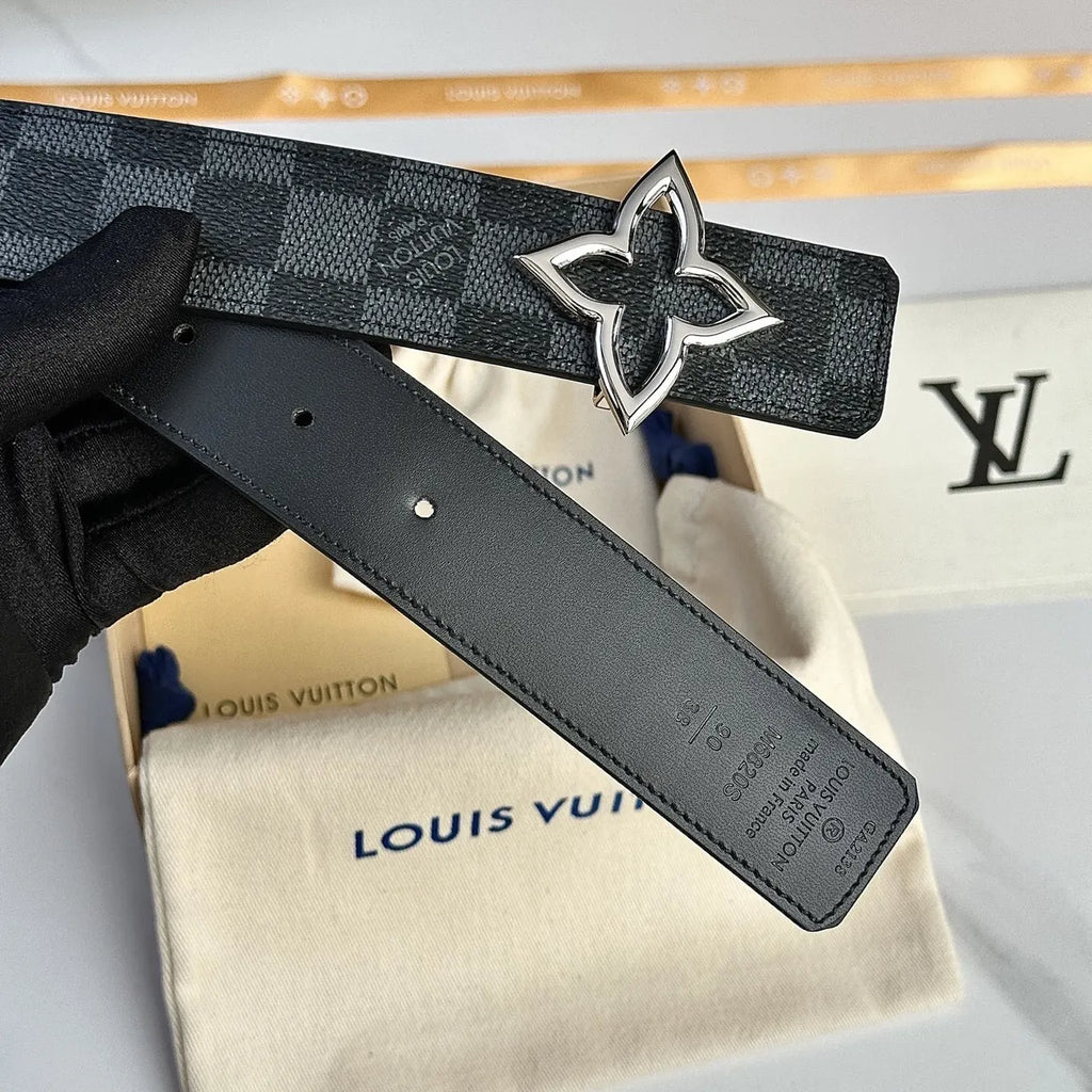 silver flower Louis Vuitton Damier Infini Belt - Hình 6