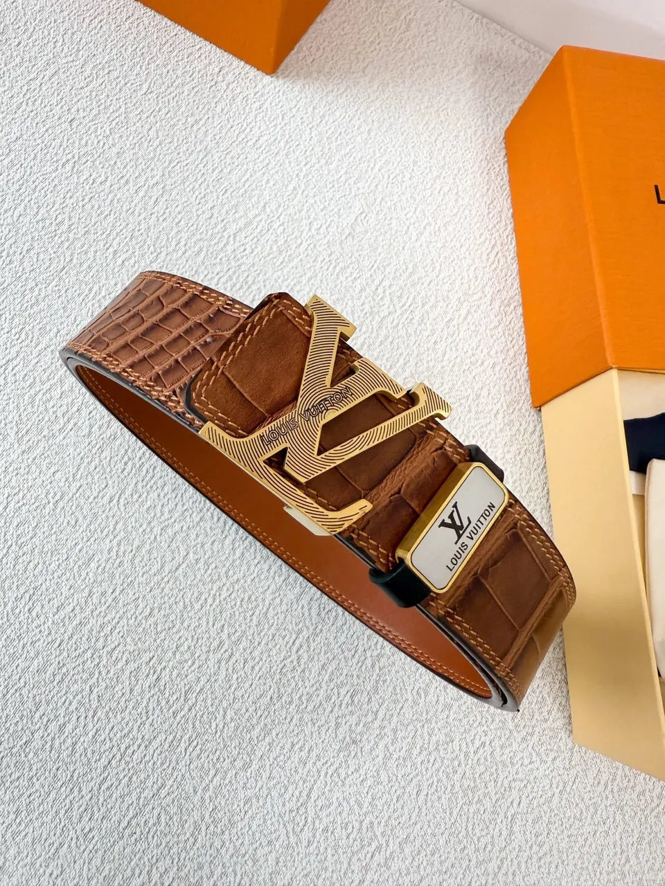 LV Alligator Leather Belt - Hình 2
